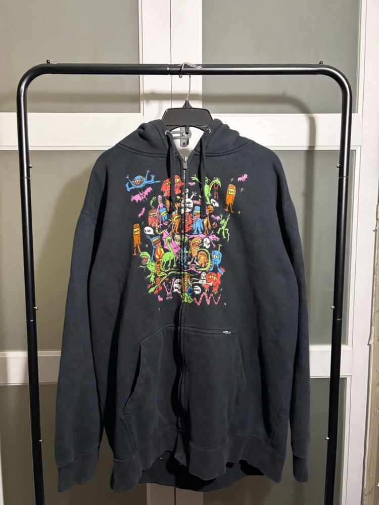 2007 Volcom Little Monsters Graphic Sweater, photo 1