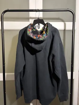 2007 Volcom Little Monsters Graphic Sweater, photo 2