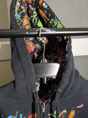 2007 Volcom Little Monsters Graphic Sweater, photo 4