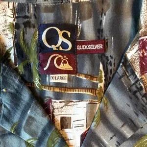 Y2K Quiksilver Hawaiian Print Button-Up, photo 3